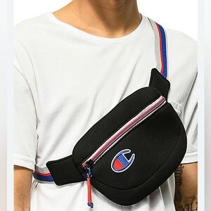 Champion Attribute fanny pack/waist bag with a striped adjustable strap